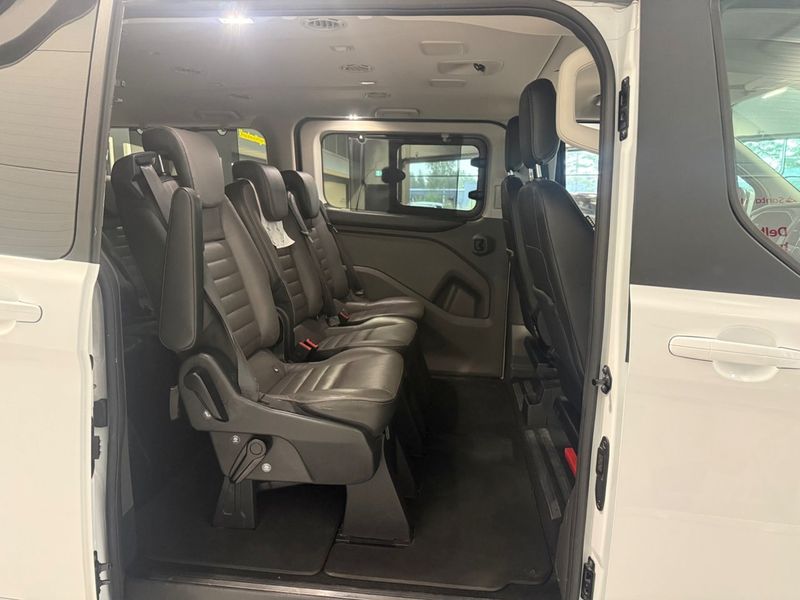Ford Tourneo Custom bild 14