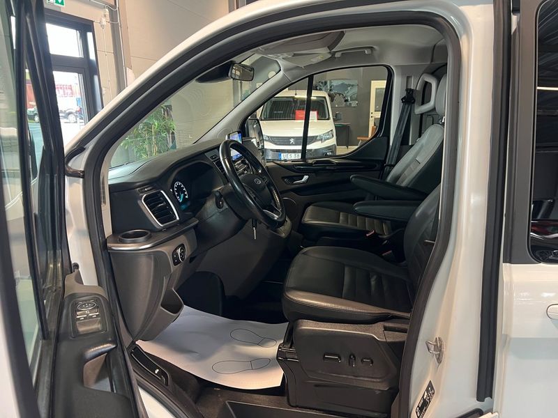 Ford Tourneo Custom bild 22