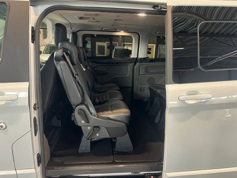 Ford Tourneo Custom bild 17