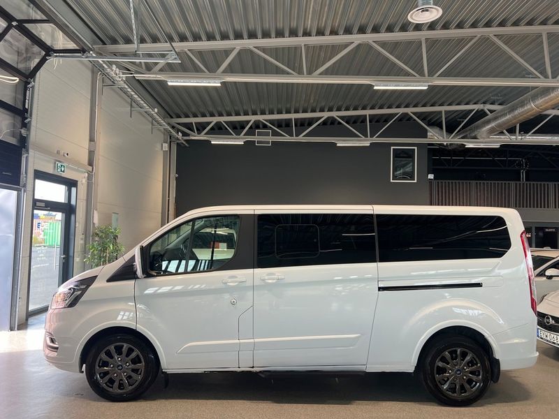 Ford Tourneo Custom bild 7