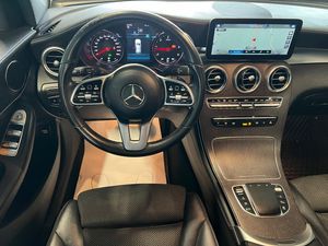 Mercedes GLC220 bild 13