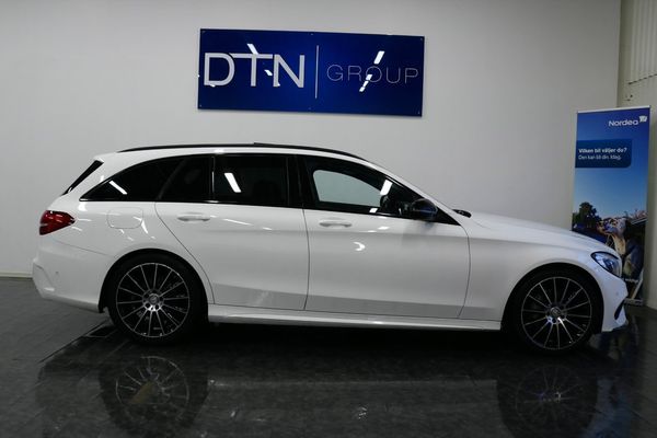 Mercedes C220 Td/7G-Tronic Plus/AMG/PANO/NAVI/DRAG/Apple CarPlay/ - 2016