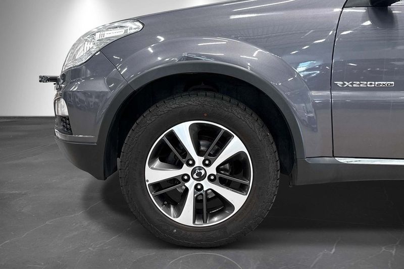 Ssangyong Rexton bild 2