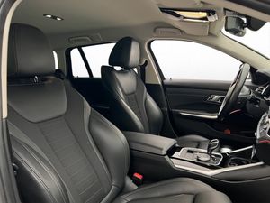BMW 320 bild 17