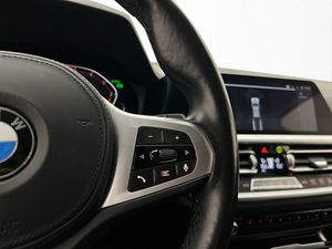 BMW 320 bild 15