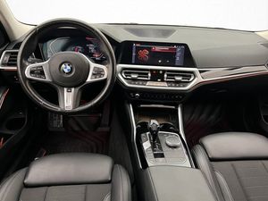 BMW 320 bild 14