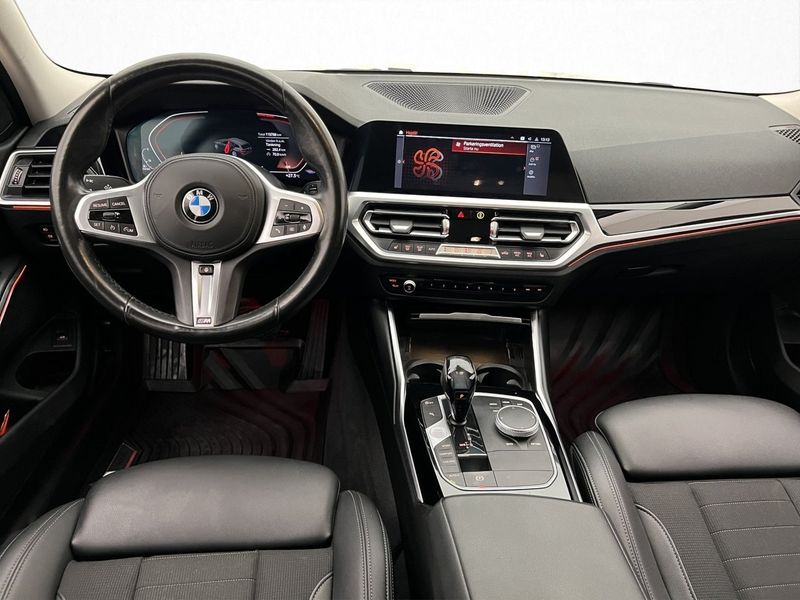 BMW 320 bild 14