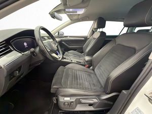 Volkswagen Passat bild 11