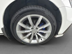 Volkswagen Passat bild 36