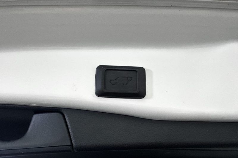 Toyota RAV4 bild 17