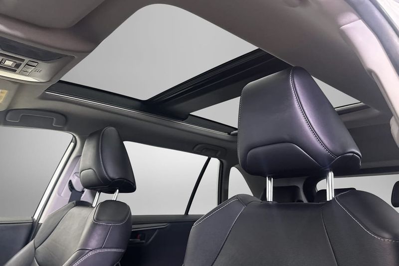 Toyota RAV4 bild 15