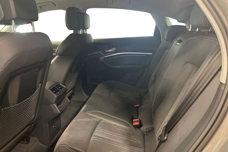 Audi Q8 e-tron bild 11