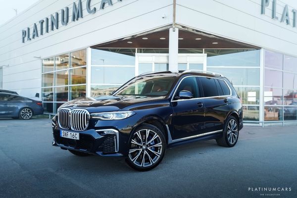 BMW X7 xDrive30d M Sport / Individual / B&W / Sky Lounge - 2019