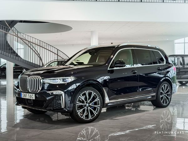 BMW X7 xDrive30d M Sport / Individual / B&W / Sky Lounge - 2019