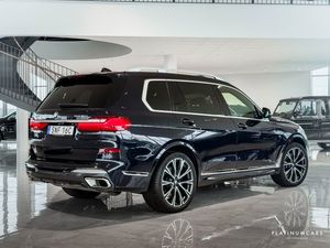 BMW X7 bild 2