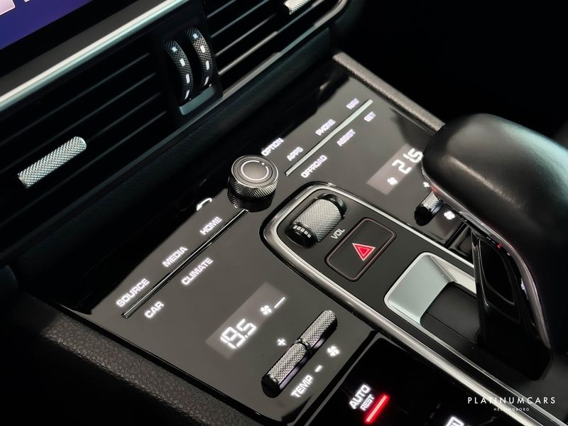 Porsche Cayenne bild 17