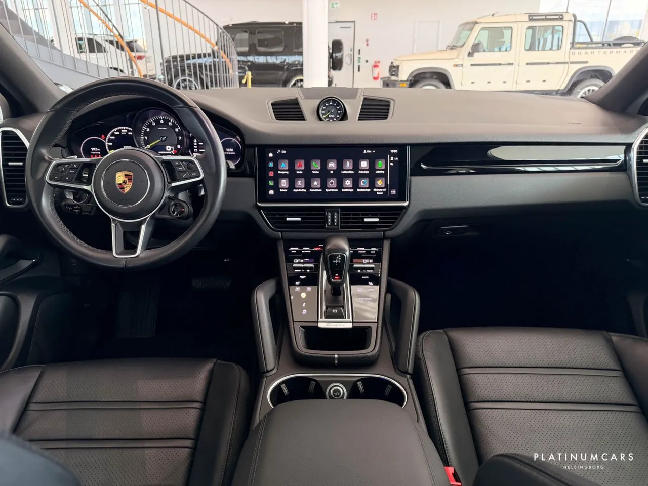 Vehicle image 8
