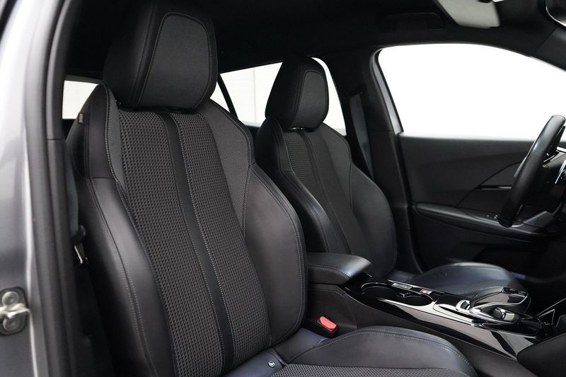 Peugeot 2008 bild 18