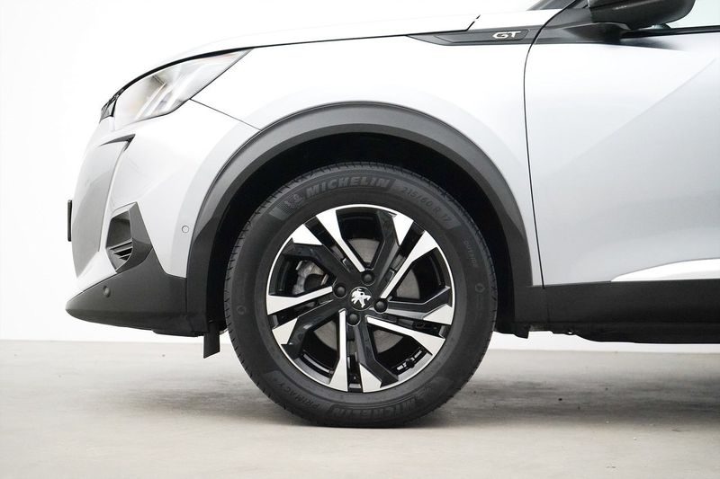 Peugeot 2008 bild 2