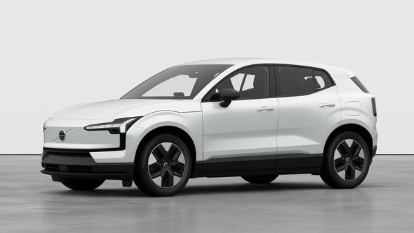 Volvo EX30 P5 RWD Long Range Core- Privatleasing 3590 kr/mån - 2027