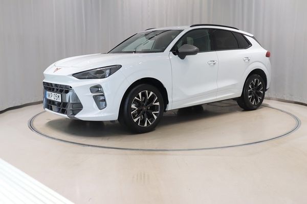Cupra Terramar 1.5 eTSI 150hk Aut Dragkrok Värmare Backkamera - 2025