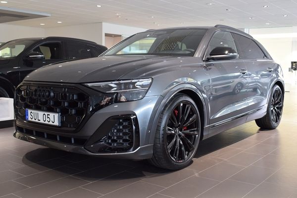 Audi Q8 60 TFSIe Quattro S-line Selection Ny Lagerbil - 2027