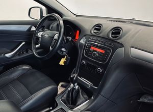 Ford Mondeo bild 10