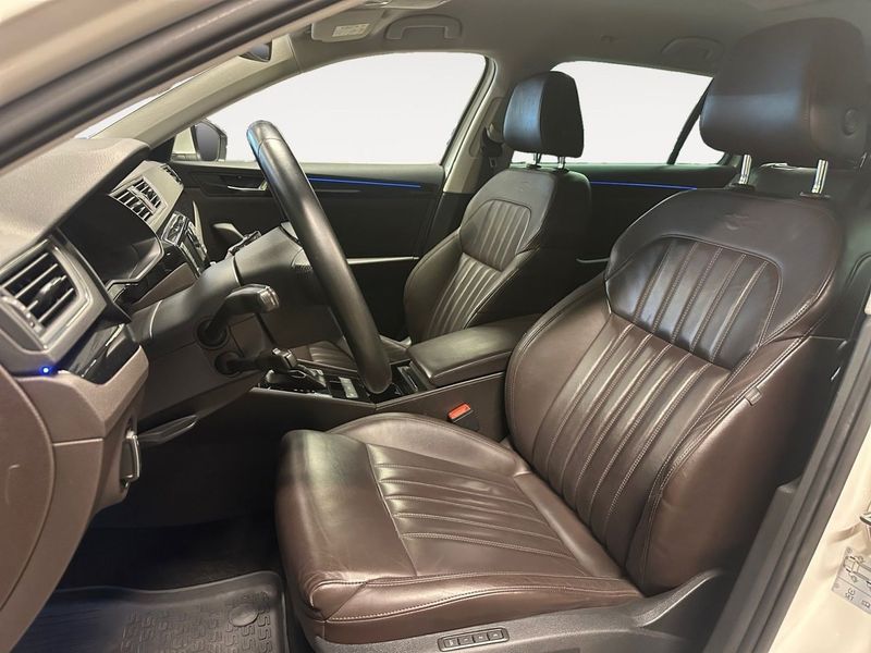Skoda Superb bild 9