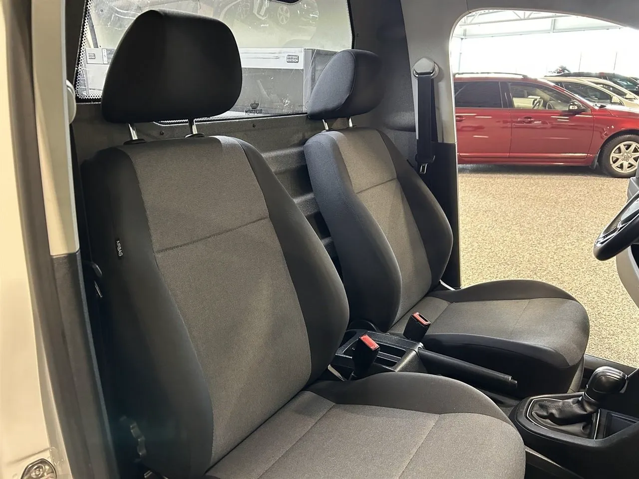 Vehicle image 20