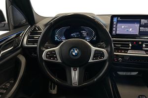 BMW iX3 bild 11