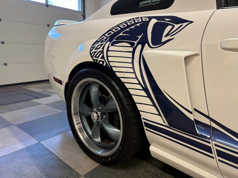 Ford Mustang bild 17