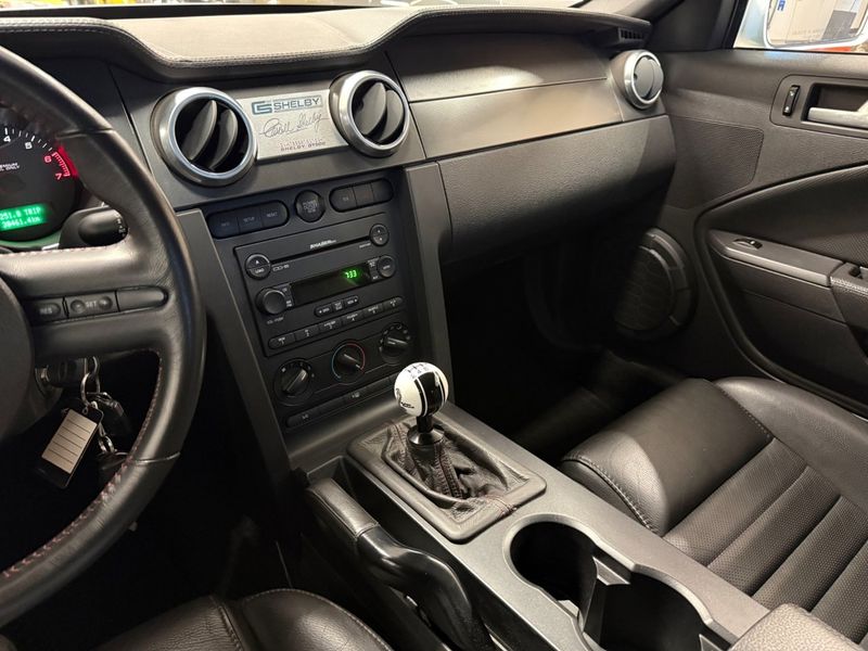 Ford Mustang bild 30