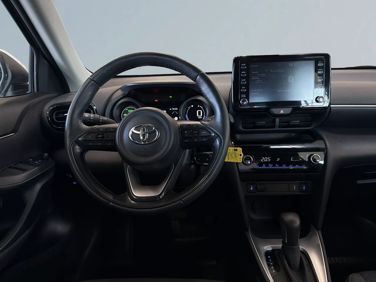 Vehicle image 7