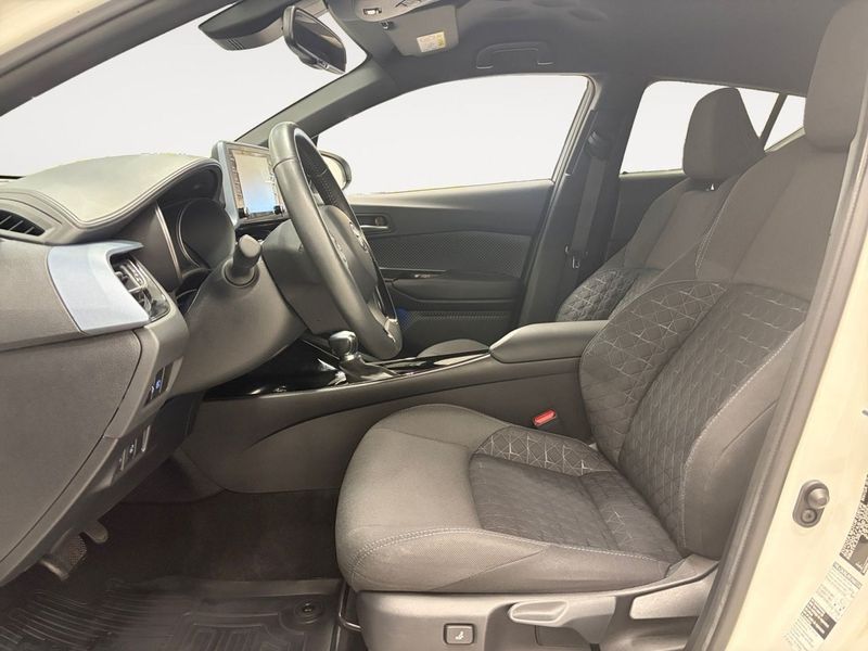 Toyota C-HR bild 9