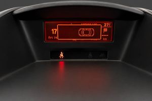 Peugeot 207 bild 15