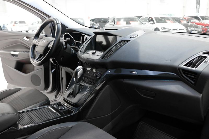 Ford Kuga bild 11