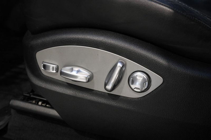 Porsche Macan bild 25