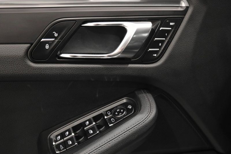 Porsche Macan bild 26