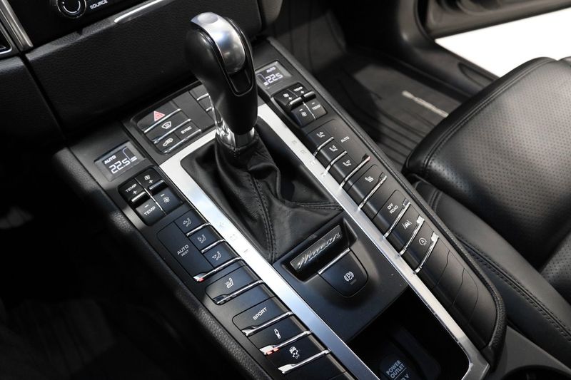 Porsche Macan bild 21