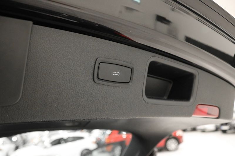 Porsche Macan bild 18