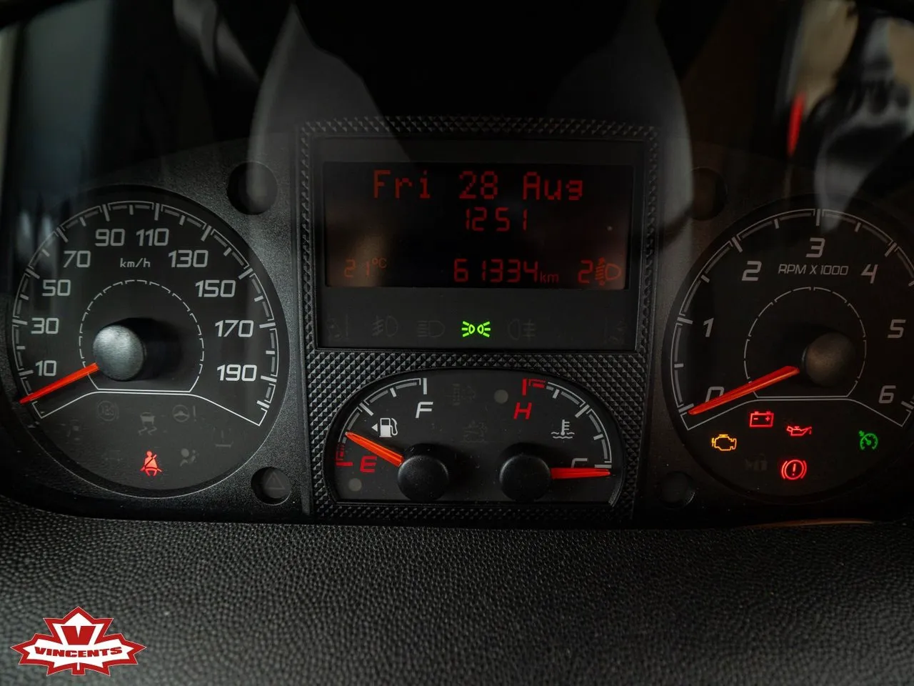 Vehicle image 18