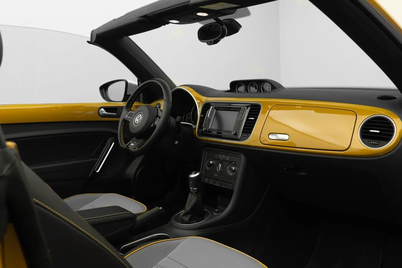 Vehicle image 28