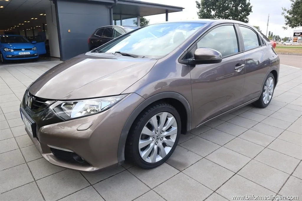 Vehicle image 1
