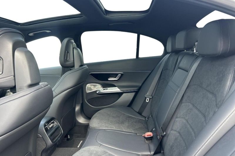 Mercedes E300 bild 10
