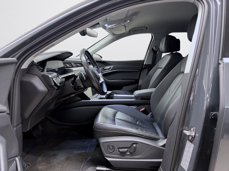 Audi Q8 e-tron bild 14