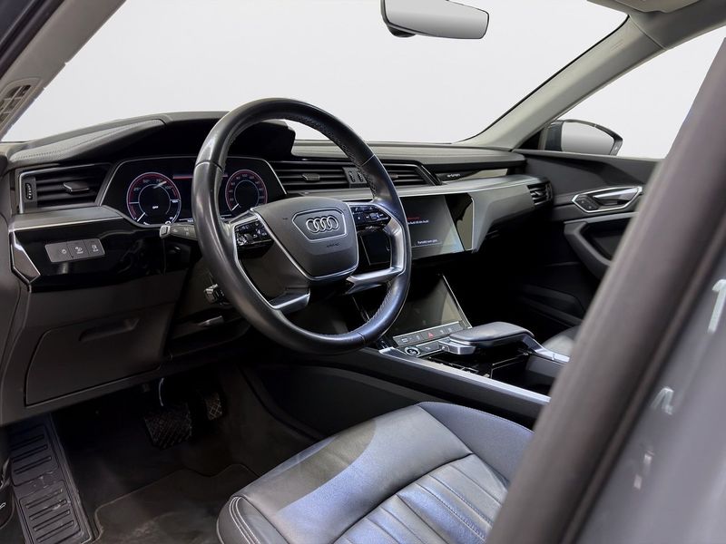 Audi Q8 e-tron bild 16