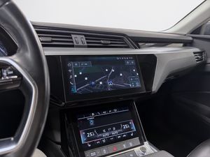 Audi Q8 e-tron bild 19