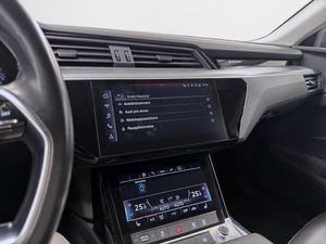 Audi Q8 e-tron bild 21