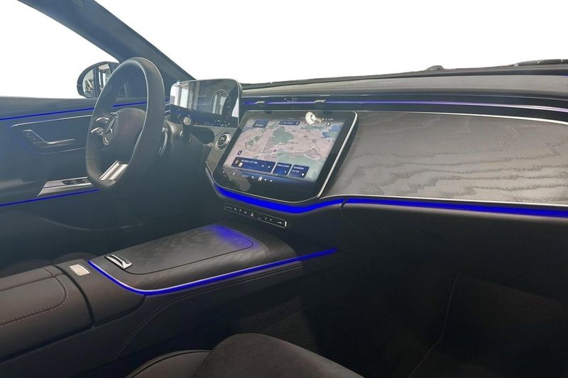 Mercedes E300 bild 9