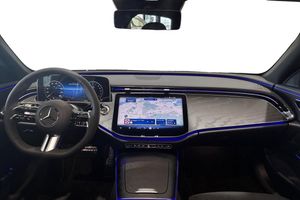 Mercedes E300 bild 8